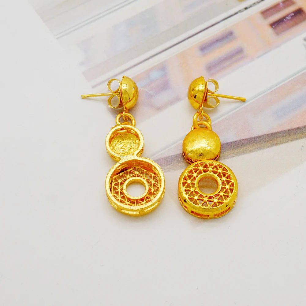 Arabic Women Gold Color Jewelry Sets Featured Round Pendant Earrings Rings Bracelets Suitable for Wedding Banquets Parties
