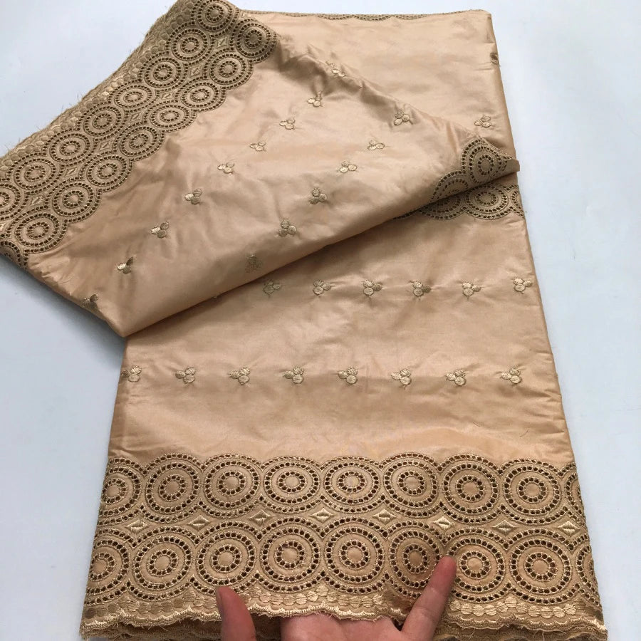 African Dry Cotton Lace Fabric 2025 High Quality 5 Yards Embroidered Men's Nigerian Lace Fabric Elegant Dress for Party A4041