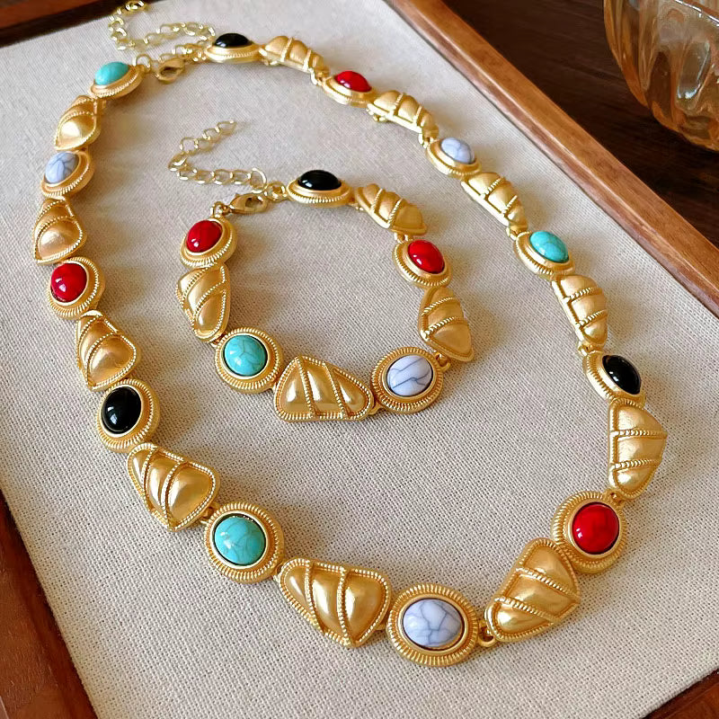 Vintage necklace with palace style geometric earrings and necklace