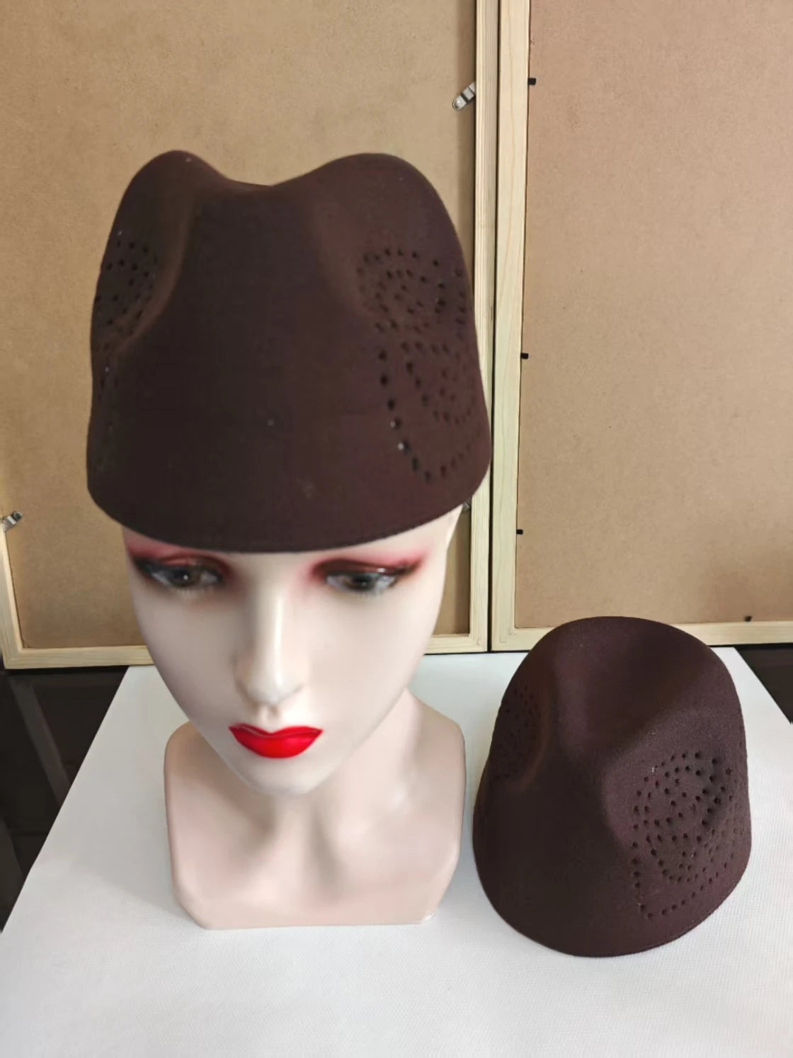 Muslim Hats New Arrival Green Red Eid Ramadam Prayer Elegant Caps for Men Cotton Dancing Ourdoor Indoor Evening Party Hat