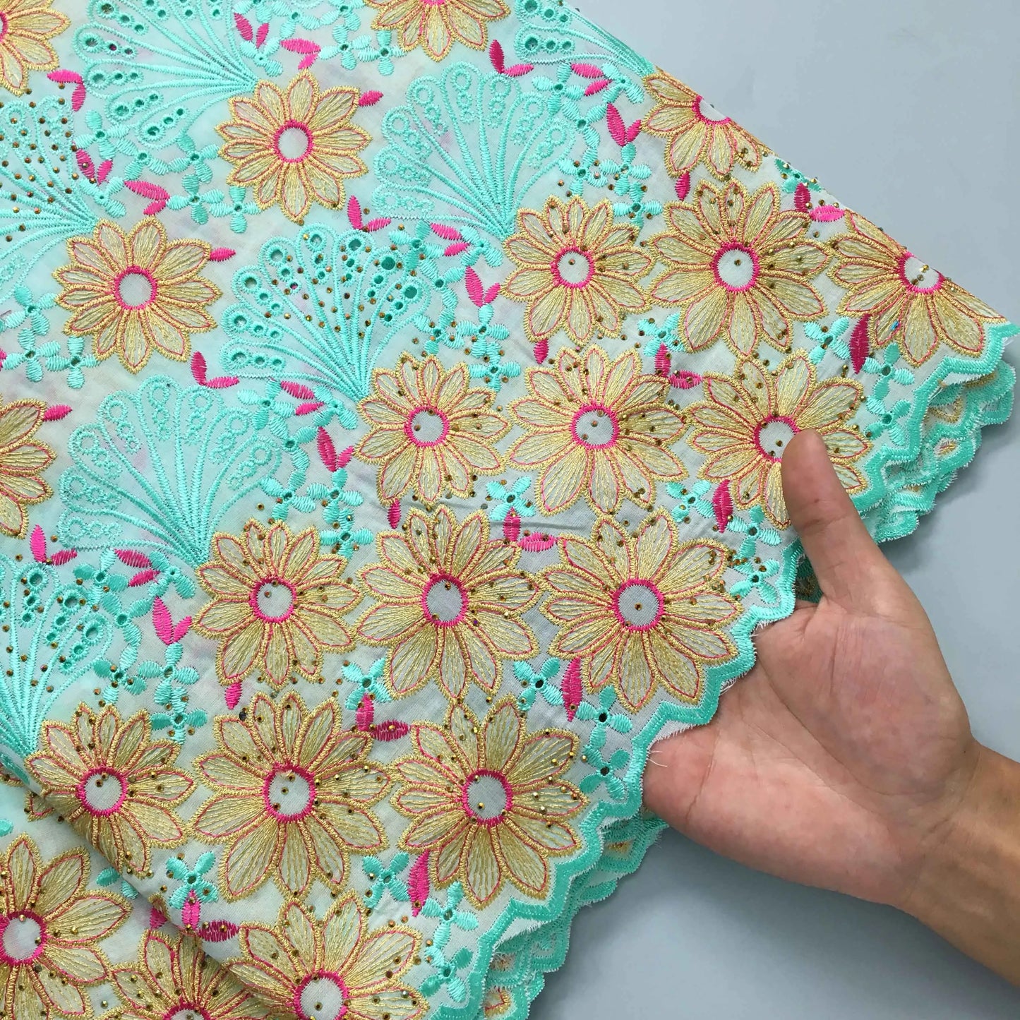 2024 African Cotton Lace Fabric High Quality Nigerian Stones Cotton Lace Fabric Swiss Voile Lace For Women Wedding Dress TY3806