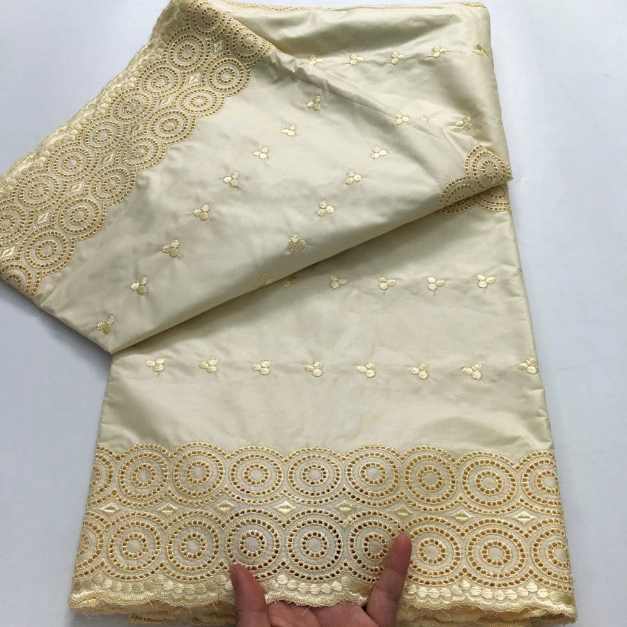 African Dry Cotton Lace Fabric 2025 High Quality 5 Yards Embroidered Men's Nigerian Lace Fabric Elegant Dress for Party A4041