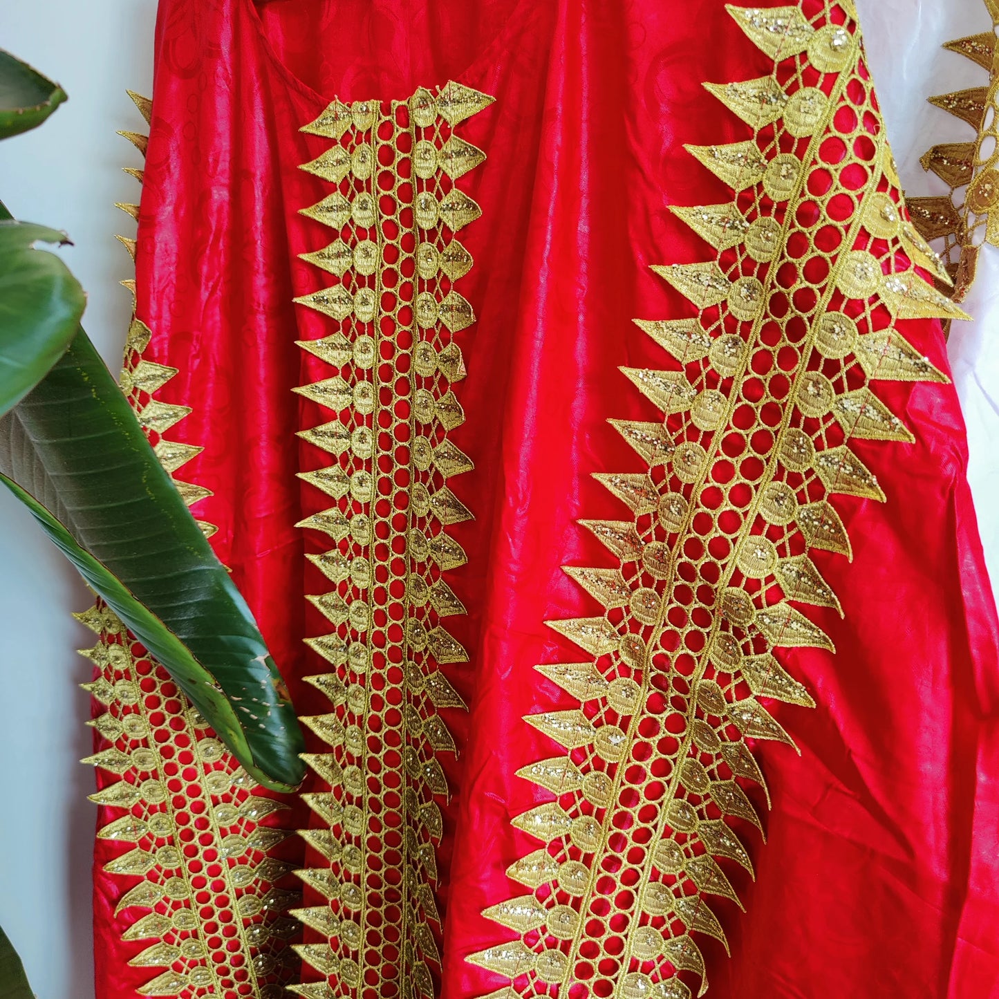 African Red Boubou Bazin Riche Wedding Bride Dress 2024 Latest Nigerian Mali Mix Size Dashiki With Gold Dust Embroidery Gown