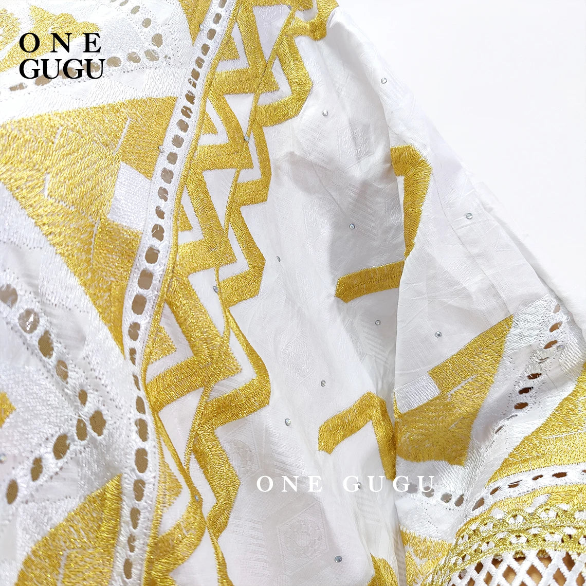 2025 Nigerian Original Bazin Dress Dashiki Gold Brocade Embroiderey Basin Clothing White Robe Wedding Party Lady Gown Dresses