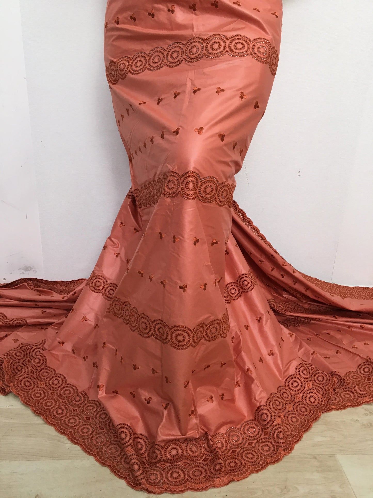 Luxury African Fabric Austria Cotton Polished Lace High Quality Atiku Fabric 5Yards For Men Traditional Robe Suit Material F4255