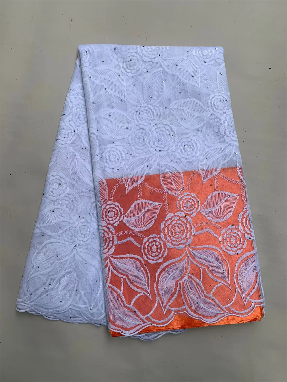 White And Black Lace Fabric Hot Selling African Tulle Lace Fabric 5 Yards Nigerian Lace For Wwomen Dress