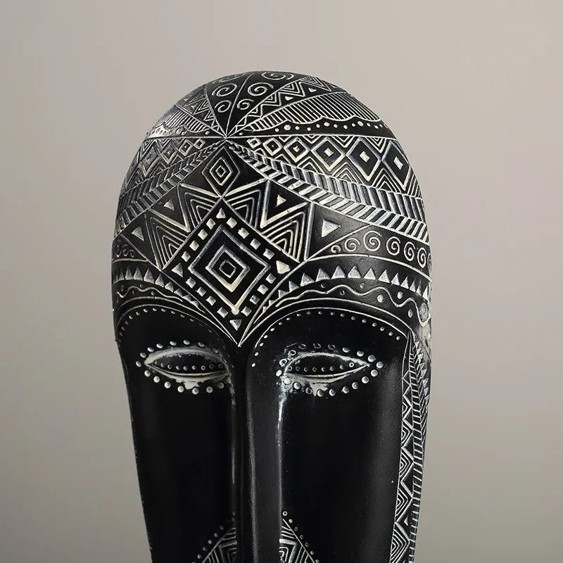 African Style Face Mask Ornament Sculpture Decoration Resin Arts And Crafts Originality Pattern Carving Retro With Base For Home