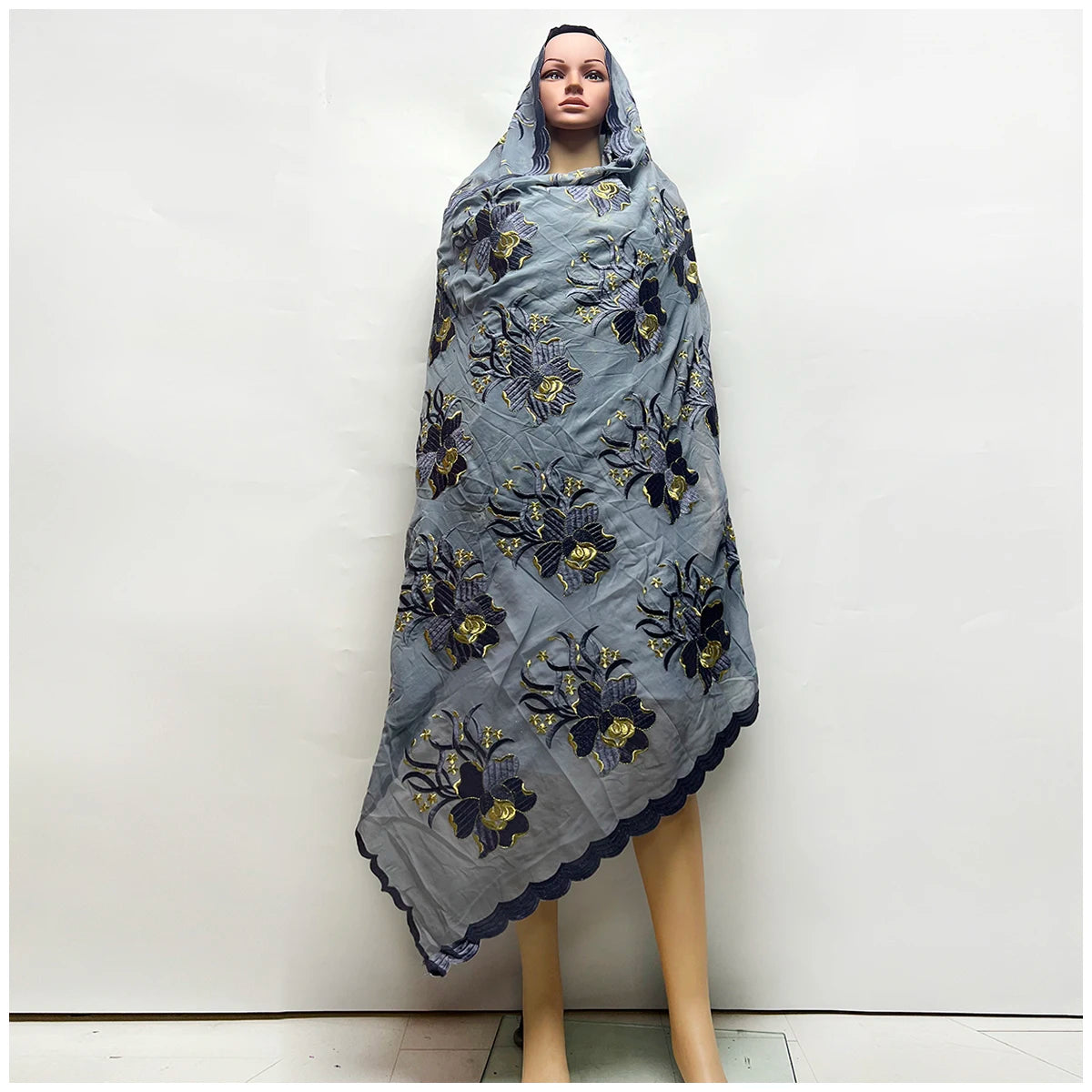 High Quality 100% Cotton Fabric Rayon Cotton Thread Eembroidered Scarf African Women Hijab Muslim Scarf Dubai Excellent Style