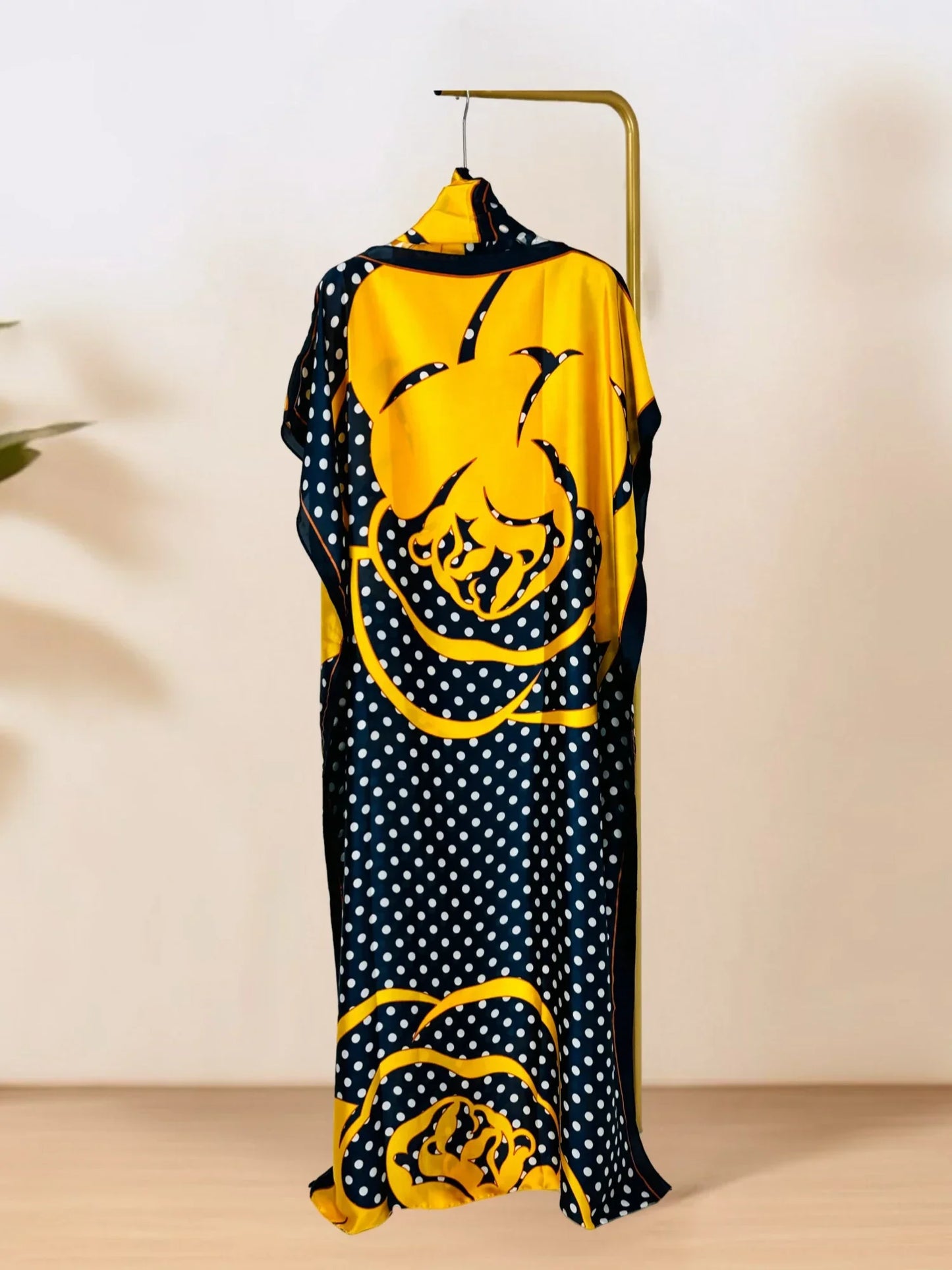 Plus Size Polka Dot Printed Kaftan Dress,Modern Round Neck Short Sleeved Maxi Dress, Women's Plus Size Clothing with A Headscarf