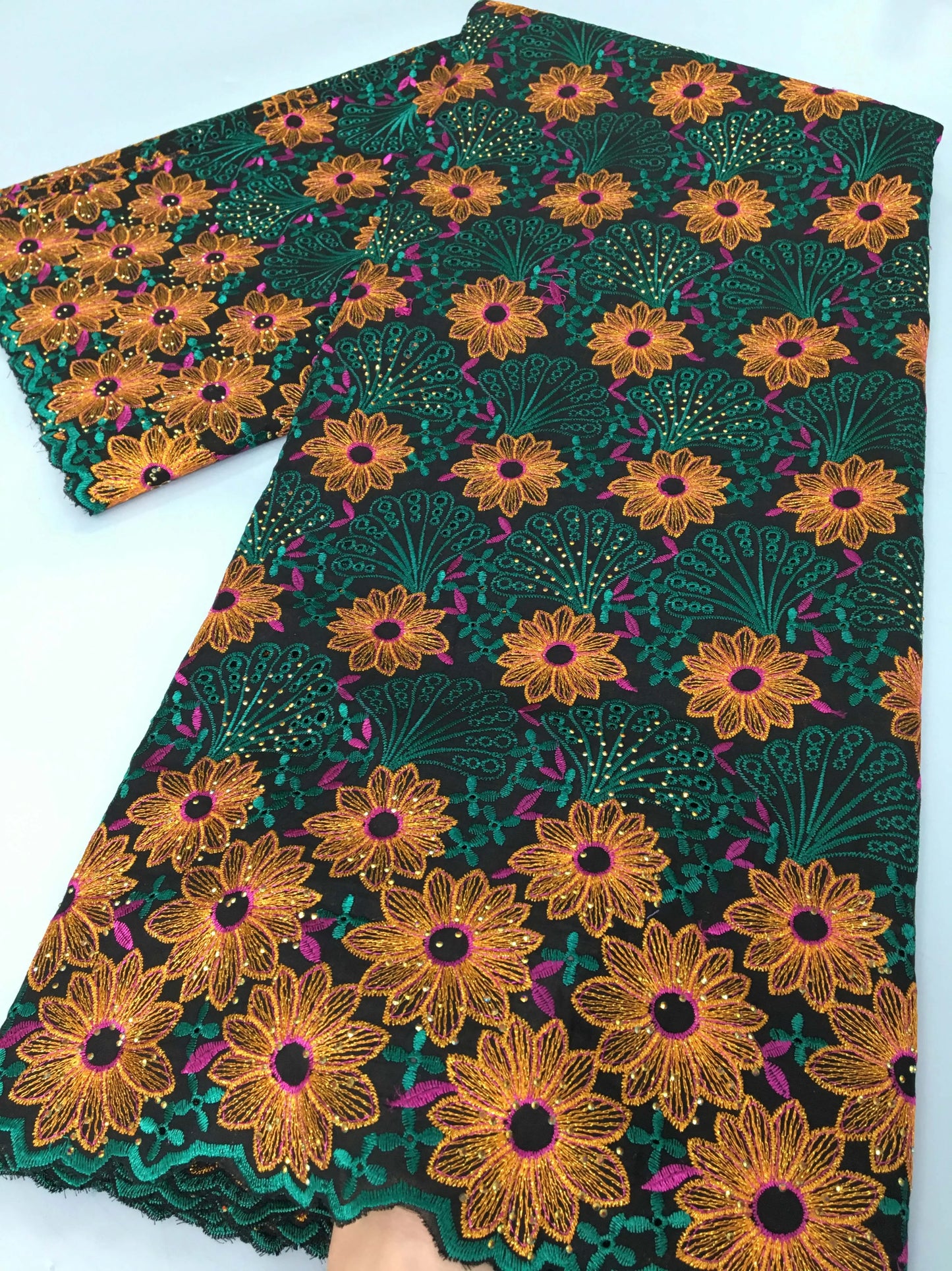 2024 African Cotton Lace Fabric High Quality Nigerian Stones Cotton Lace Fabric Swiss Voile Lace For Women Wedding Dress TY3806