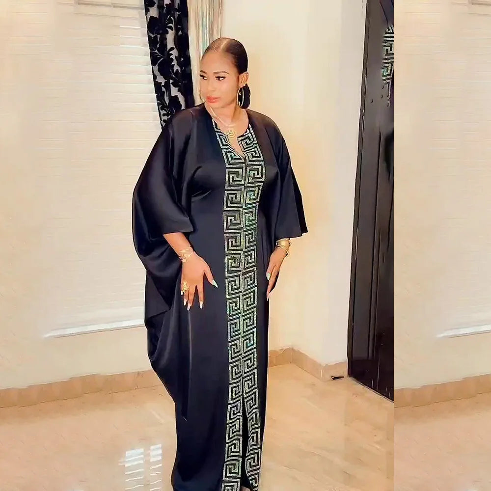 2025 High Quality African Women Plus Size Dress Bat Sleeve V Neck Robes Diamond Dashiki Maxi Dresses Muslim Femme Elegant Abayas