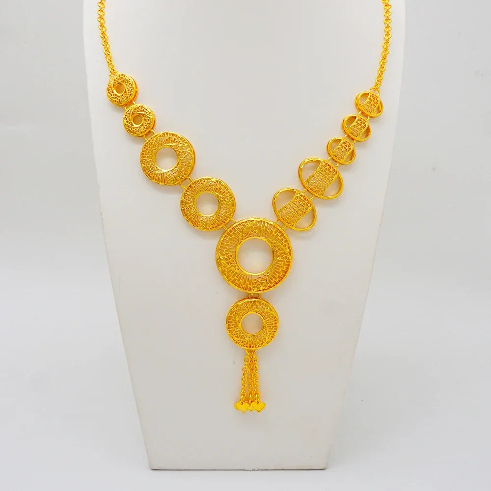 Arabic Women Gold Color Jewelry Sets Featured Round Pendant Earrings Rings Bracelets Suitable for Wedding Banquets Parties